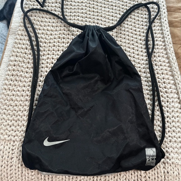 Nike drawstring bag - Picture 4 of 4